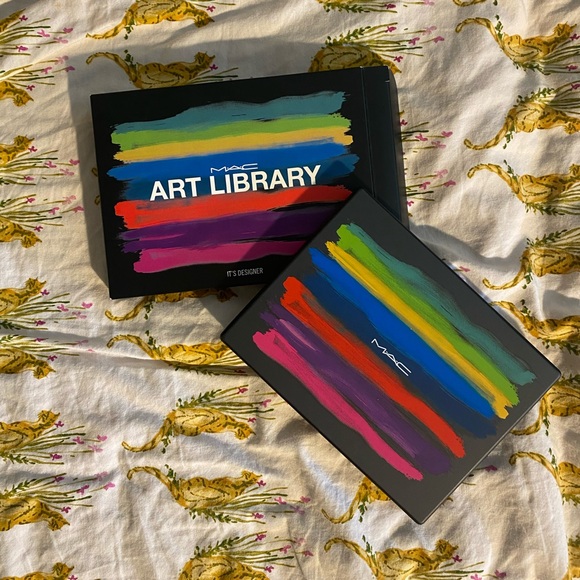 M•A•C 👁️Designer👁️Art Library - Picture 5 of 9